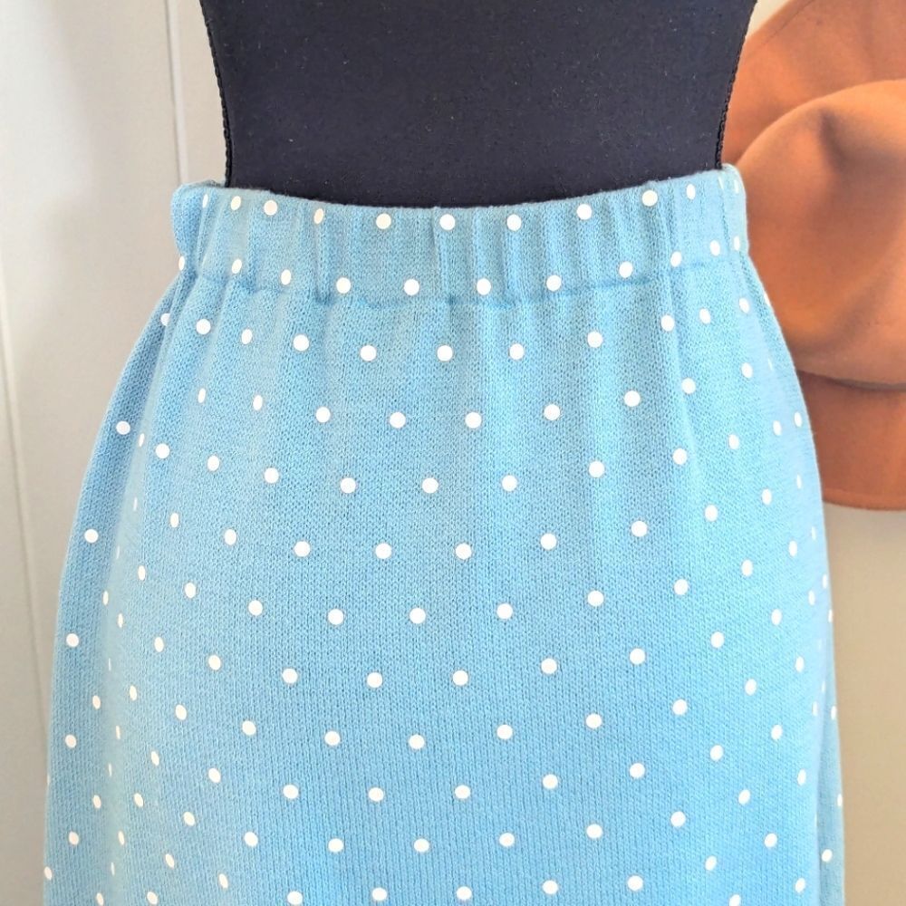 St. John Collection 6 Dot Skirt Maximalist Retro Glam Quiet Luxury Playful Chic - Picture 6 of 8
